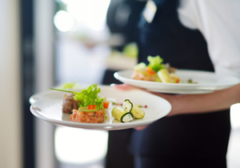 Carrying and Clearing Plates Food Service Online Course